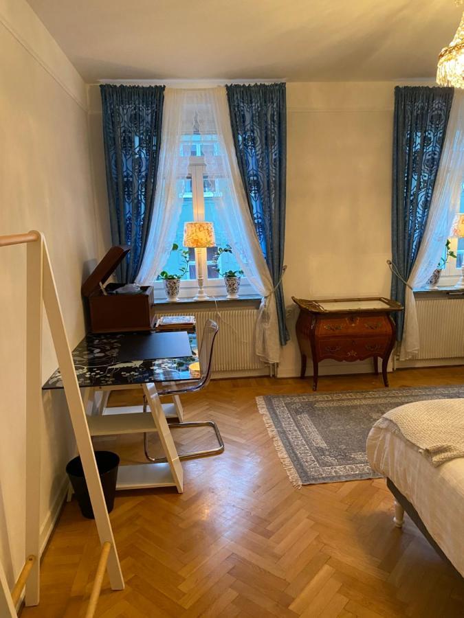 Homade B&B, Gamla Stan Norrköping Buitenkant foto