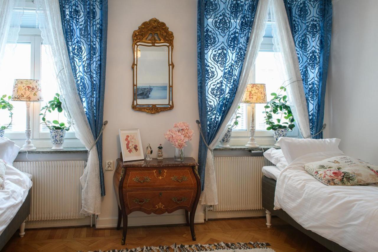 Homade B&B, Gamla Stan Norrköping Buitenkant foto