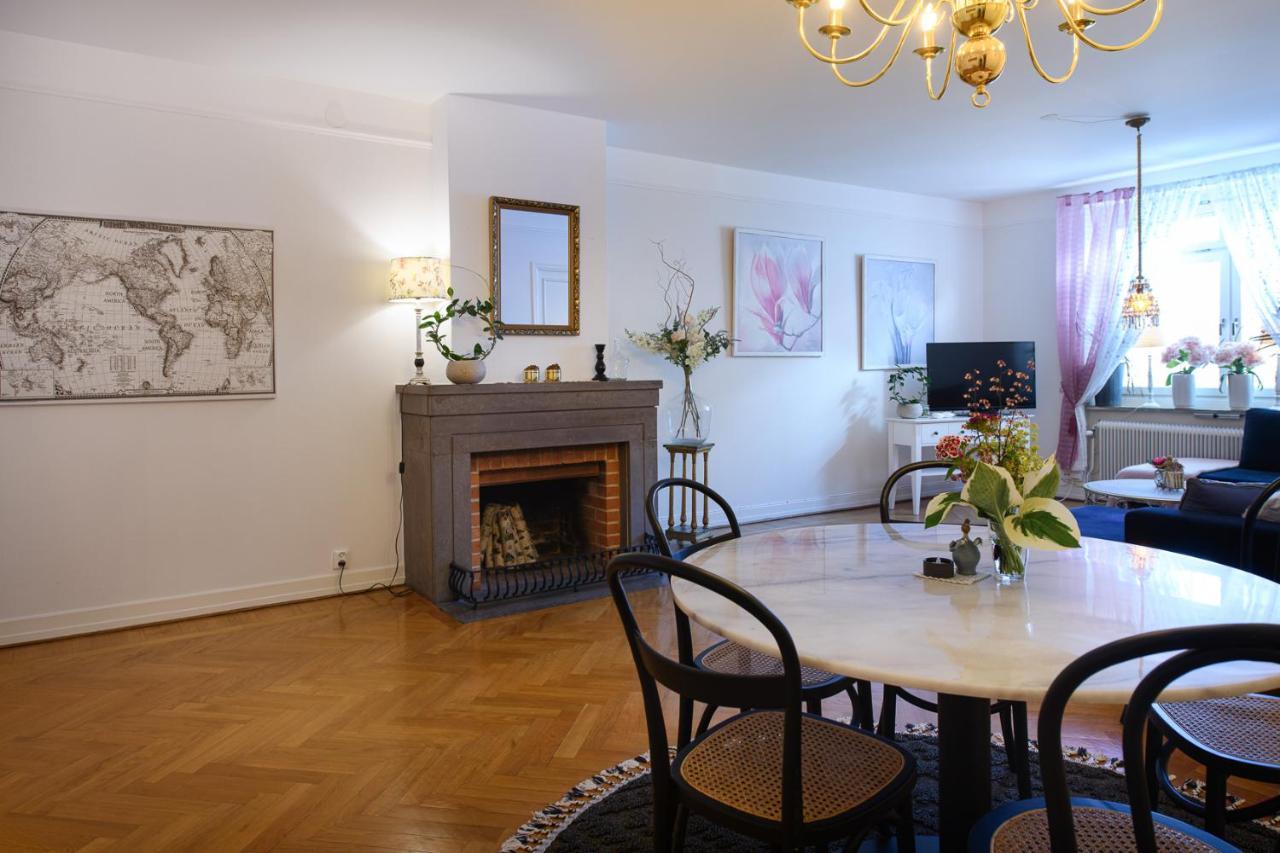 Homade B&B, Gamla Stan Norrköping Buitenkant foto