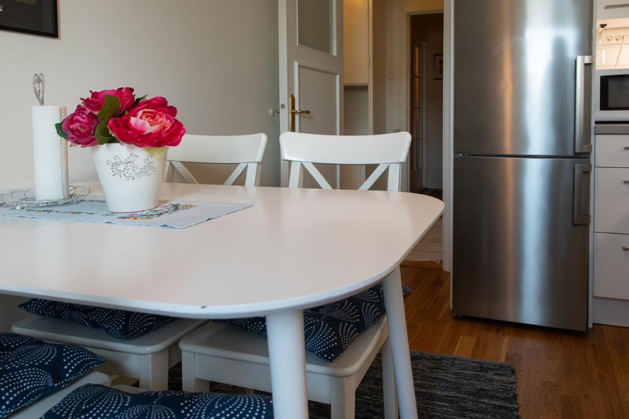 Homade B&B, Gamla Stan Norrköping Buitenkant foto