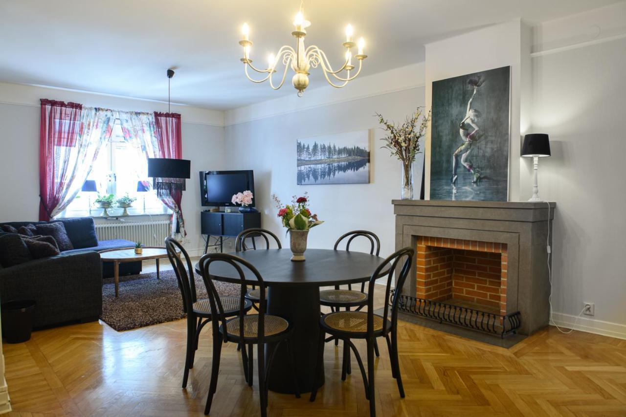 Homade B&B, Gamla Stan Norrköping Buitenkant foto