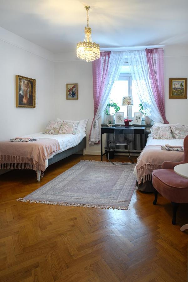 Homade B&B, Gamla Stan Norrköping Buitenkant foto